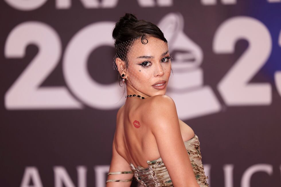 Danna Paola llega a la 24a entrega anual del Latin Grammy en Sevilla, España, el jueves 16 de...